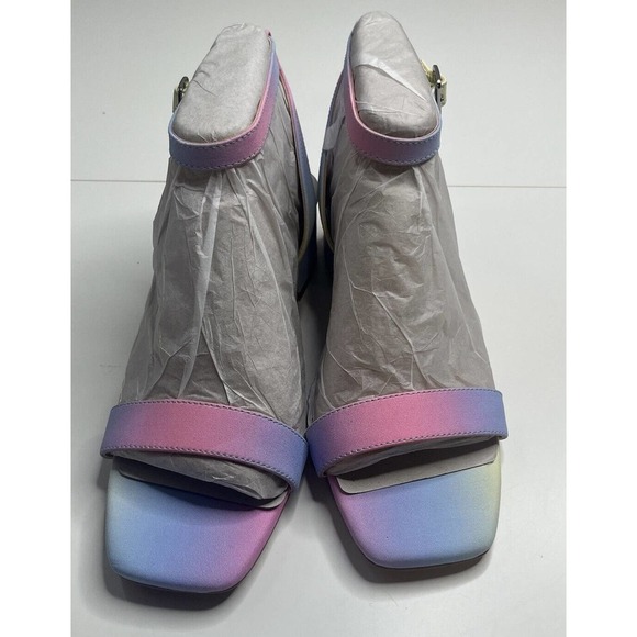 NEW Vince Camuto Jantta High Heel Rainbow Sandals Size 7.5 Women’s Pink Blue - Picture 1 of 11